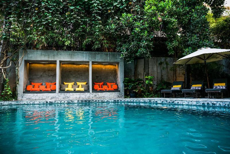 แรมบูแทน รีสอร์ต พนมเปญ Hotel ภายนอก รูปภาพ